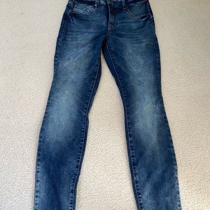 Refuge jeans size 4